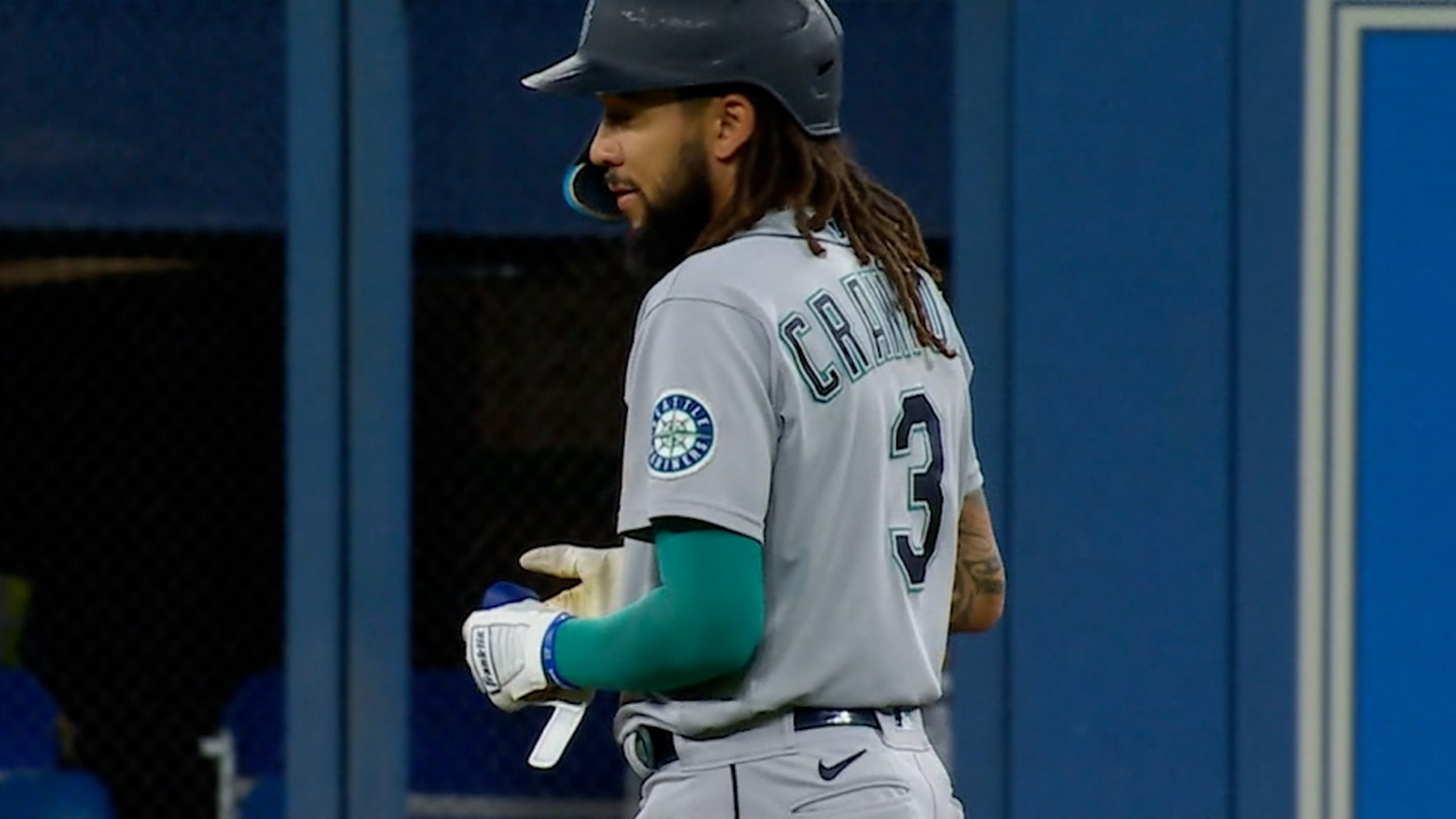 Blue Jays' George Springer carted off after colliding with Bo Bichette