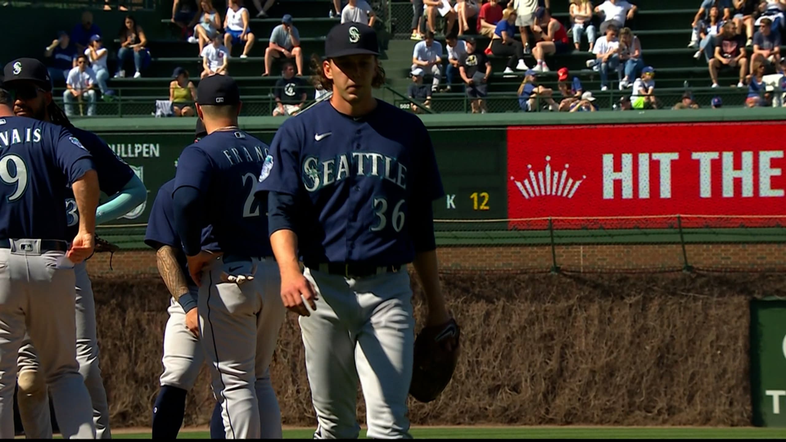 Jarred Kelenic extends home run streak with 482-foot blast