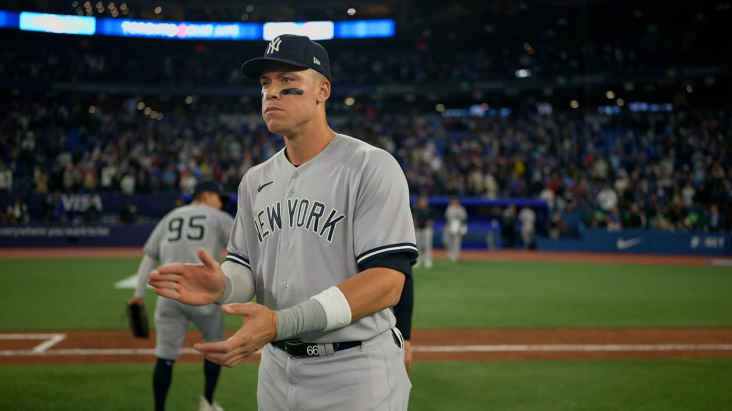 Yankees name Luis Rojas new third-base coach - Pinstripe Alley