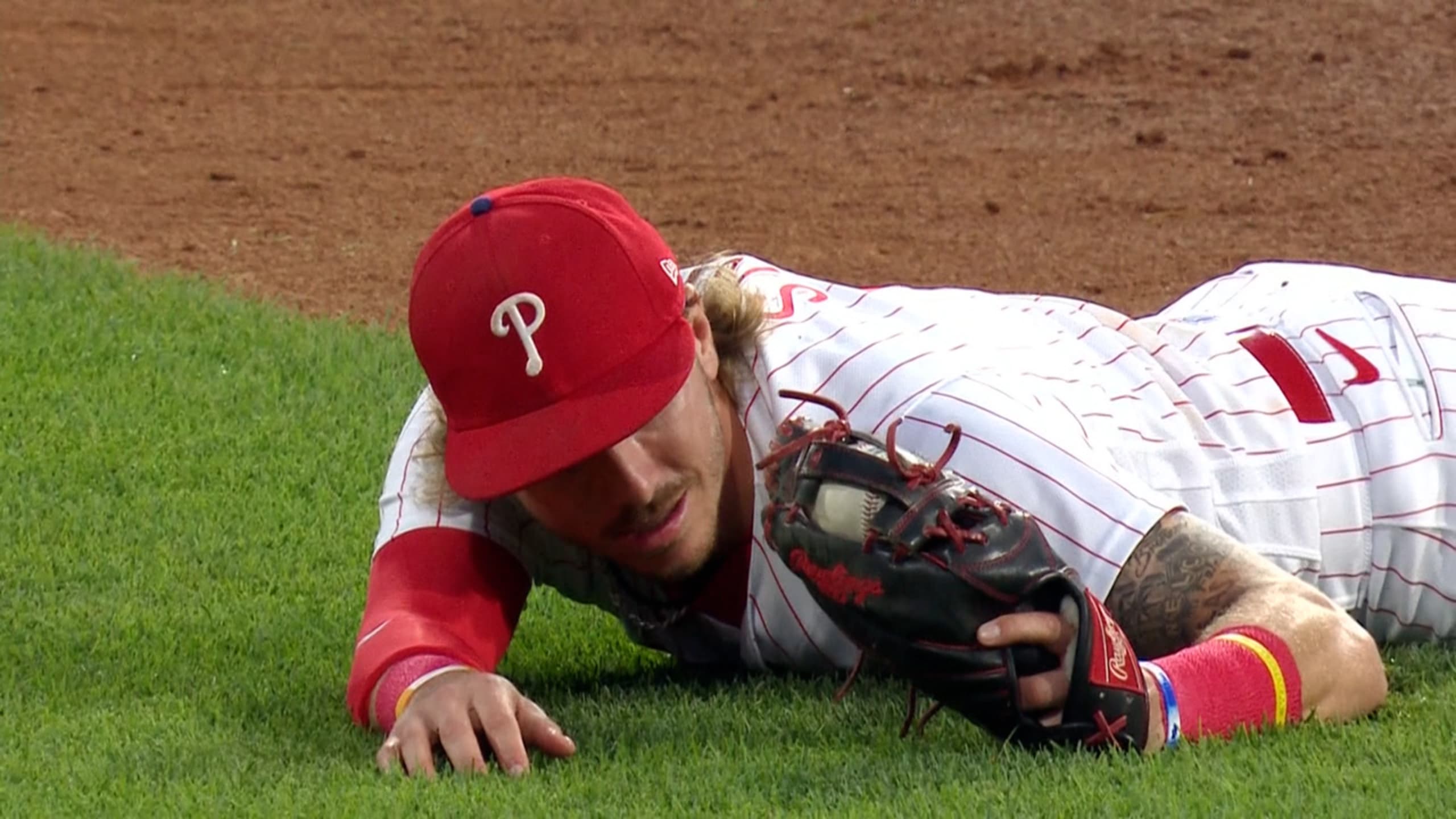 Phillies' J.T. Realmuto, Bryce Harper, Aaron Nola are finalists for Gold  Glove awards