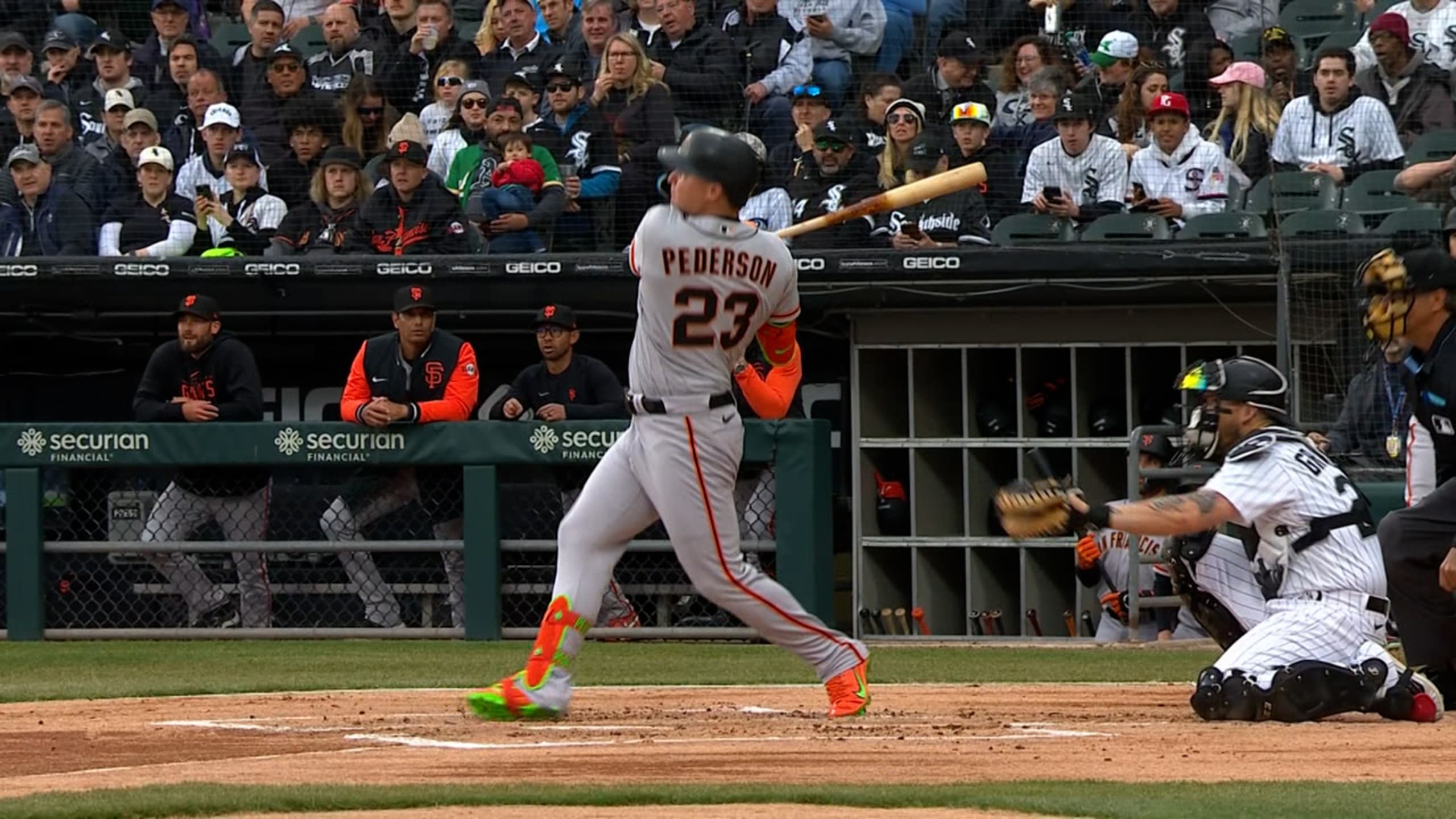 Villar homers twice, Giants hit 7 in romp over White Sox