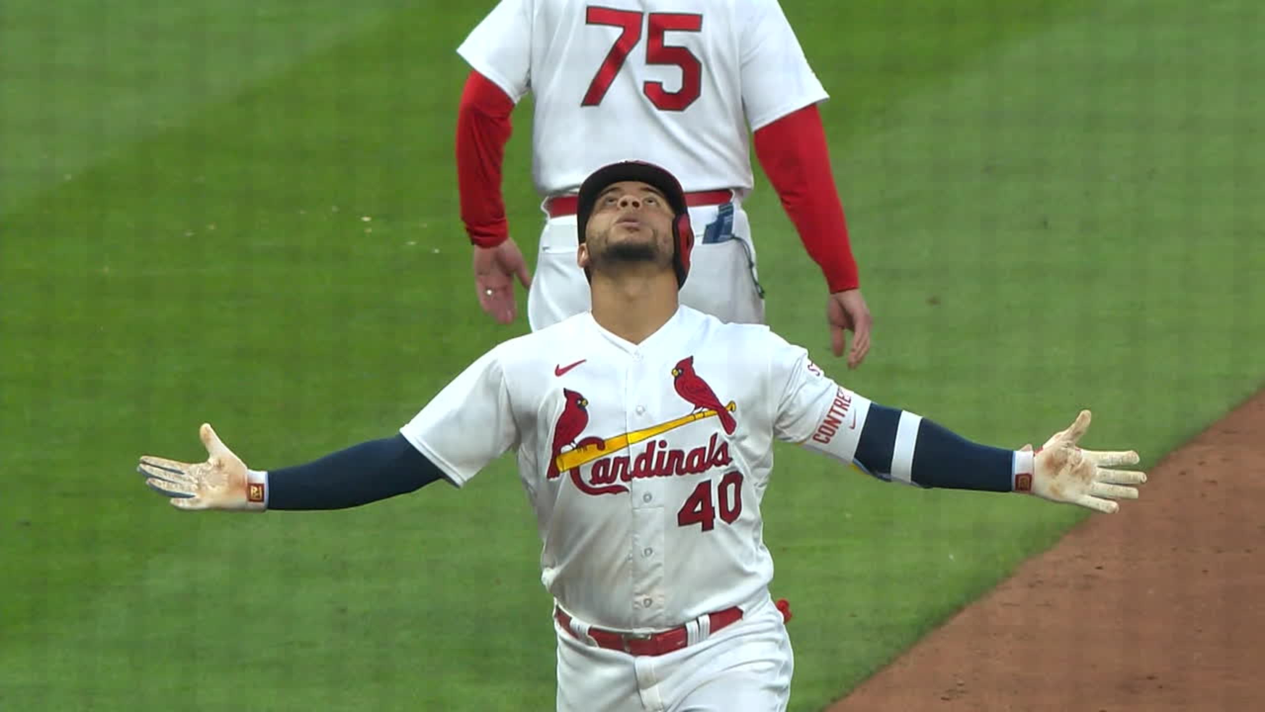 Cardinals hit 7 home runs to power past Dodges 16-8