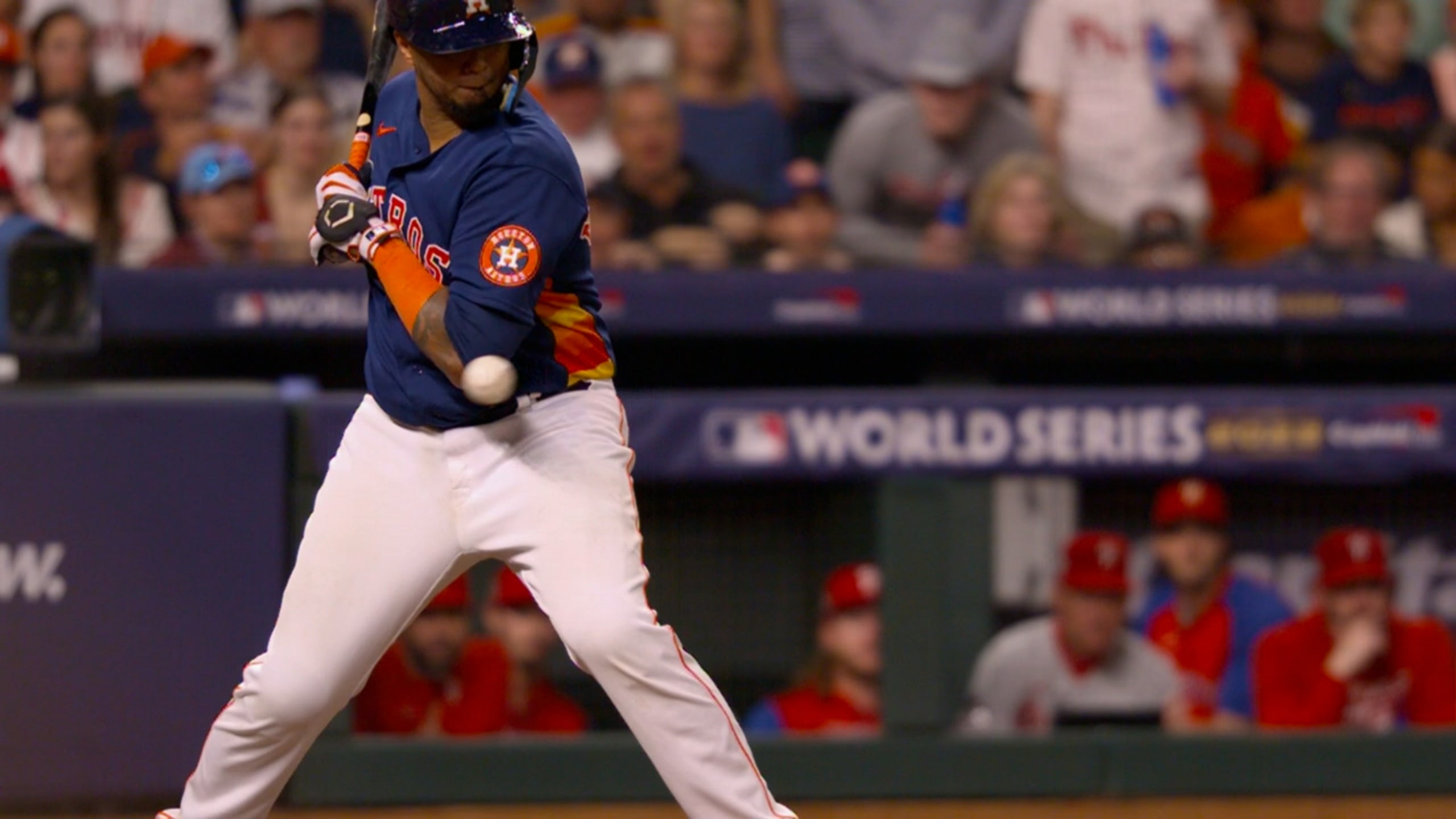 Inside the small moment from Martin Maldonado that led to Yordan Alvarez's  mammoth World Series-winning home run