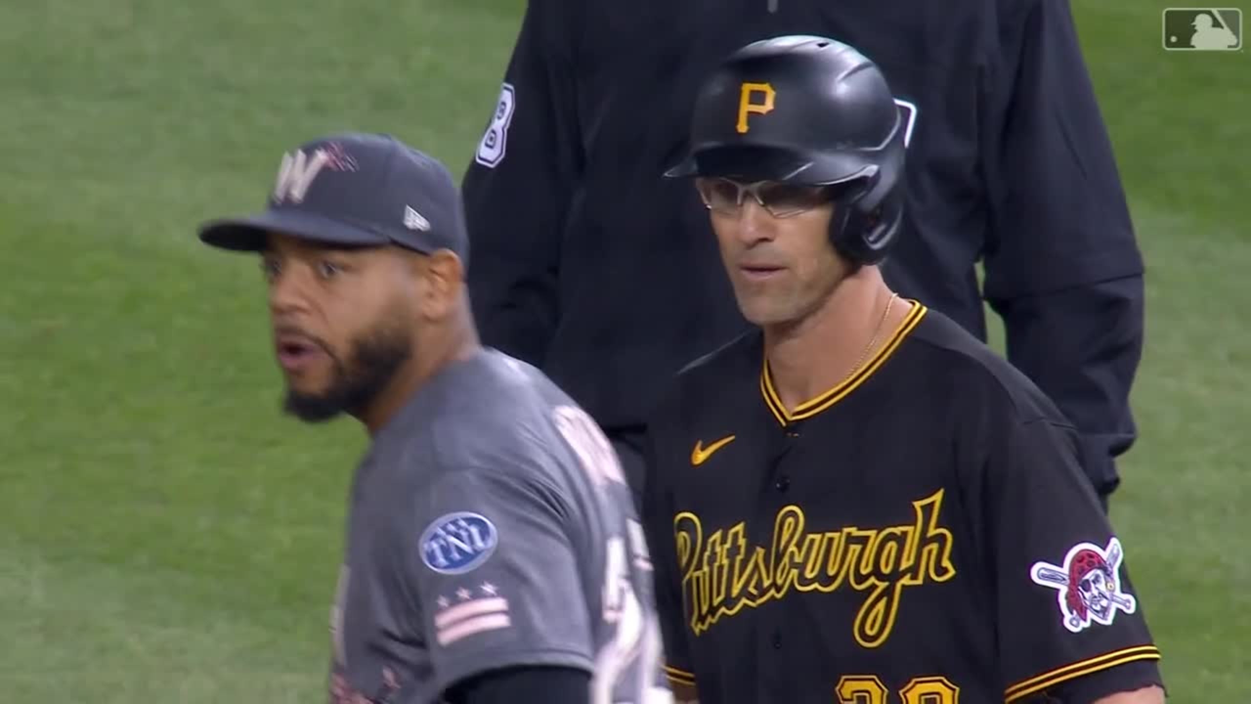 Pirates get back over .500 with win against Giants - CBS Pittsburgh