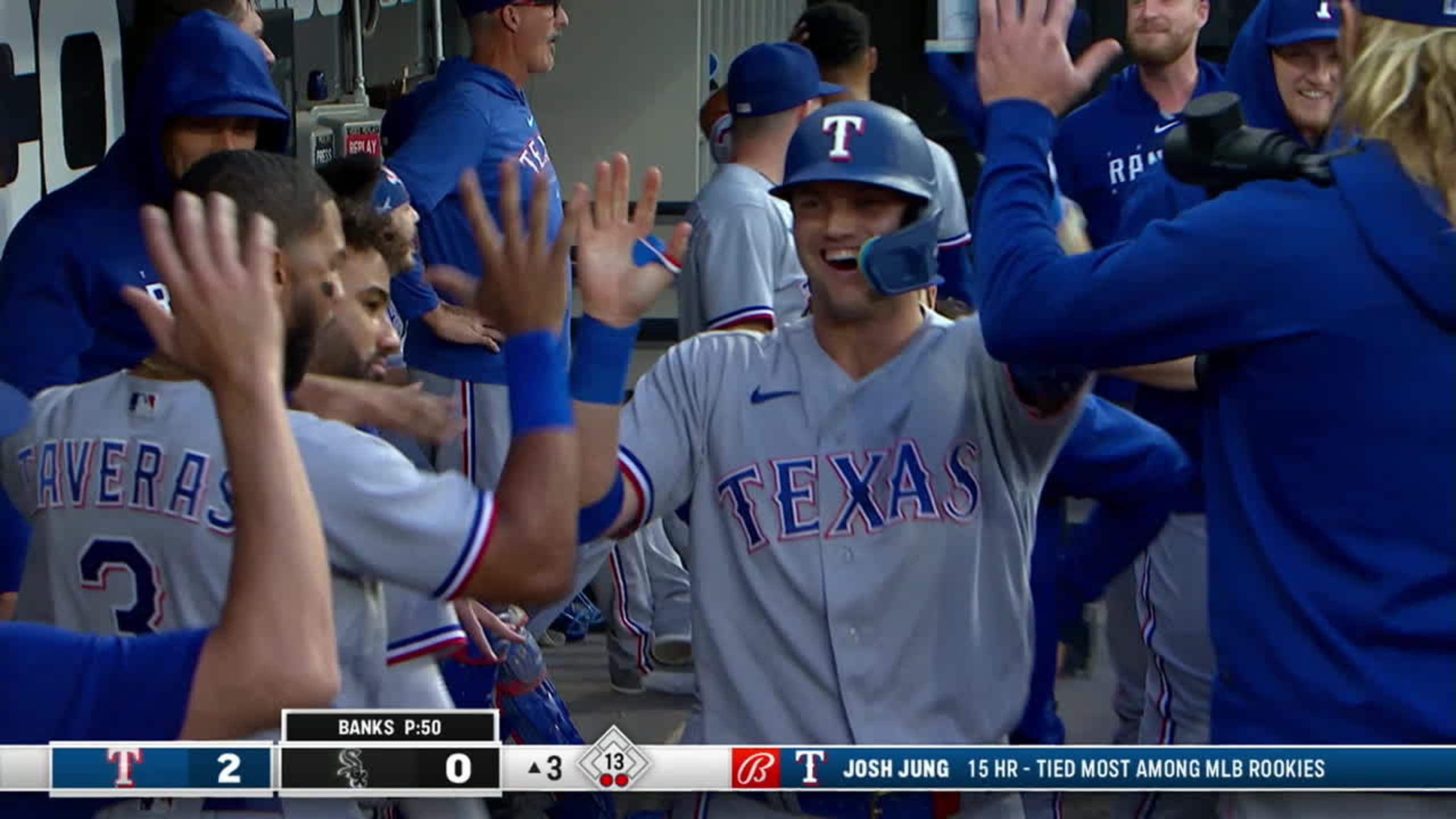 Josh Jung hits his 3rd HR of the year to make it 3-0 Rangers in