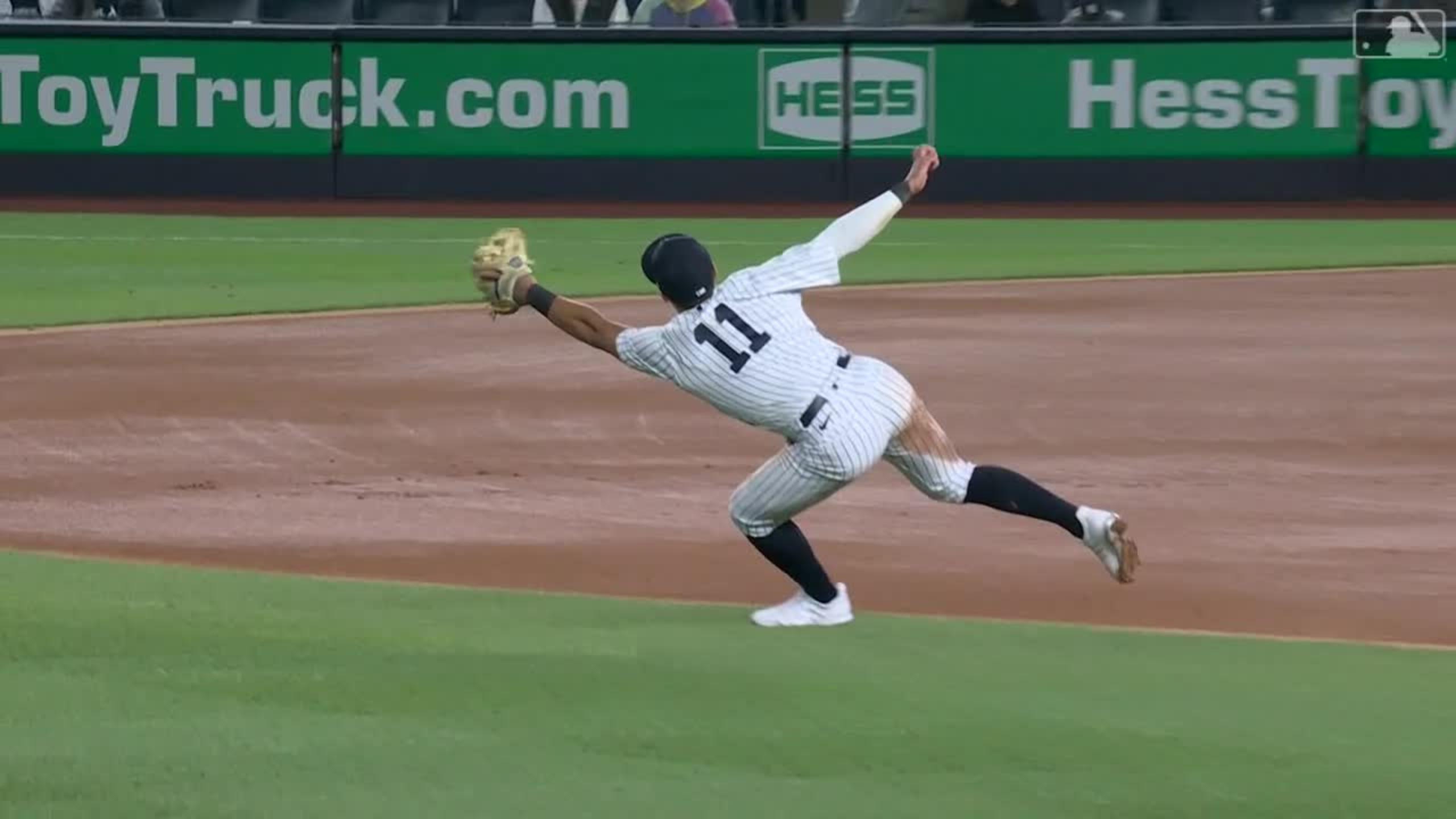 Yankees' Aaron Judge runs through outfield wall to rob another hit