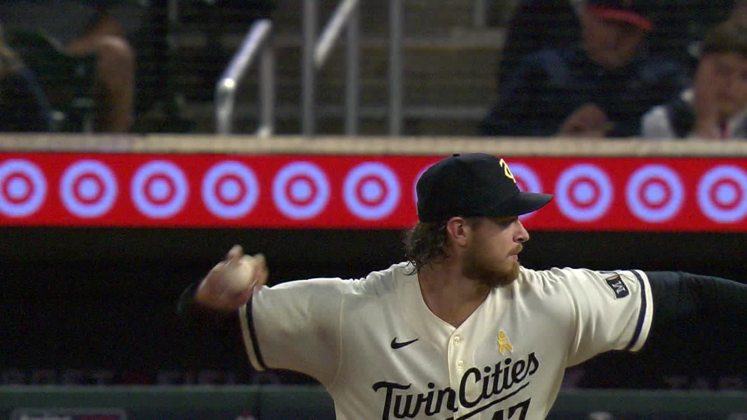 Jose Berrios strikes out 12 to lift Twins over Rangers