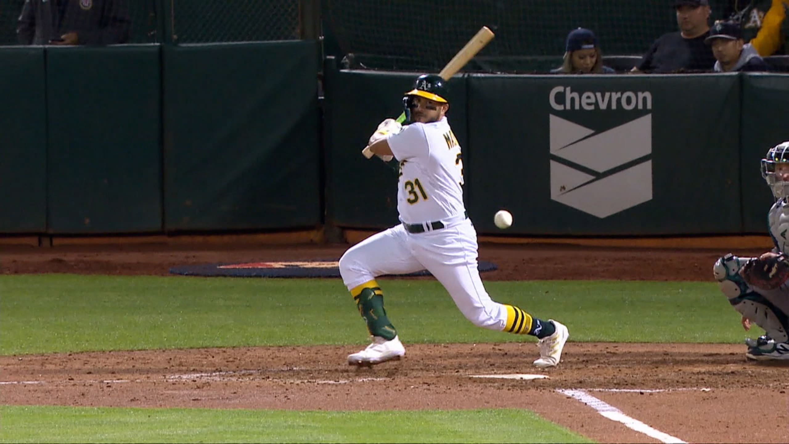 Would it dong? on X: Jesse Winker vs Bryan Baker #SeaUsRise Flyout 💢 Exit  velo: 104 mph Launch angle: 43 deg Proj. distance: 388 ft This would have  been a home run