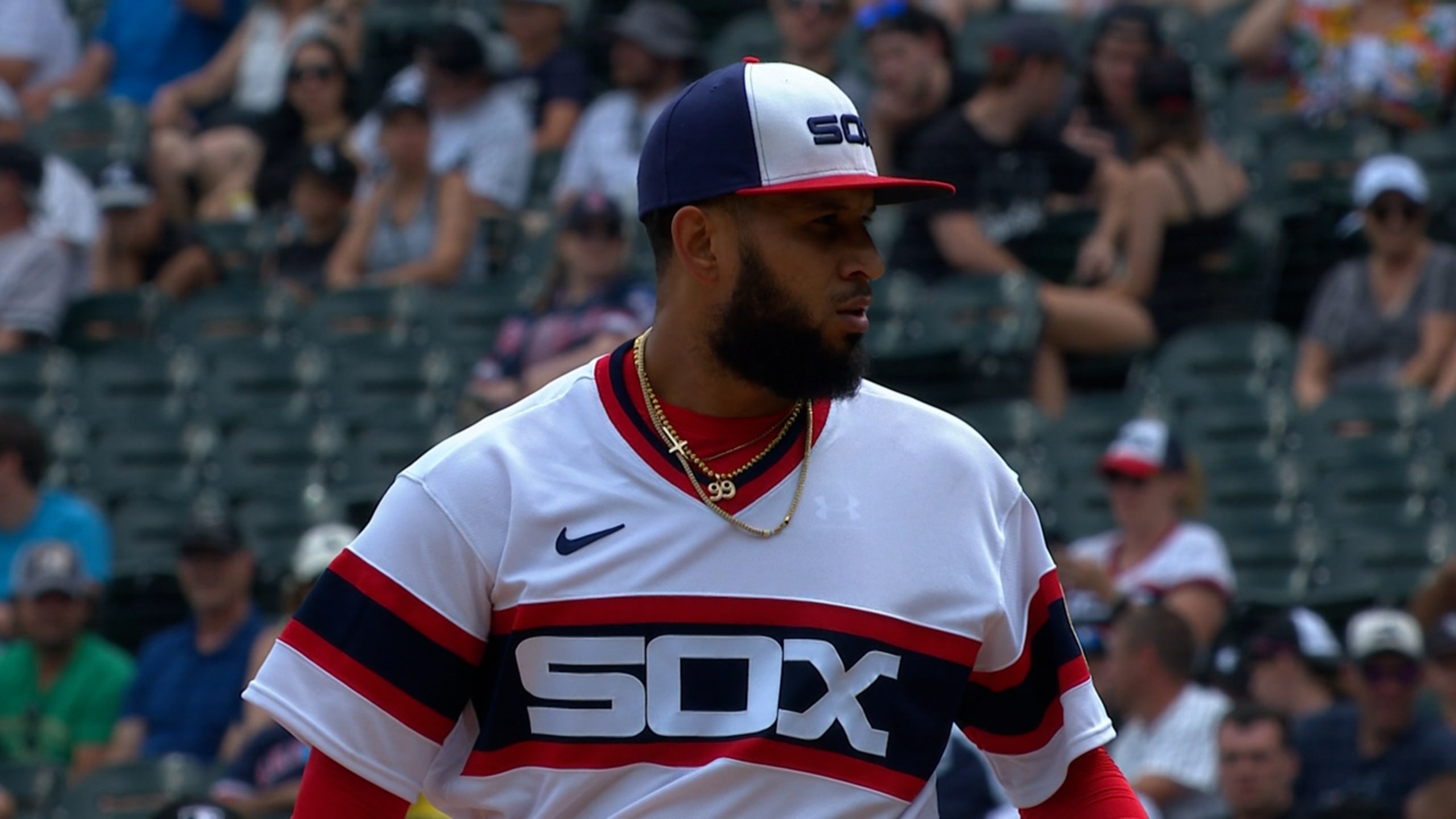 Chicago White Sox 4, Boston Red Sox 1: Color battle ends right - South Side  Sox