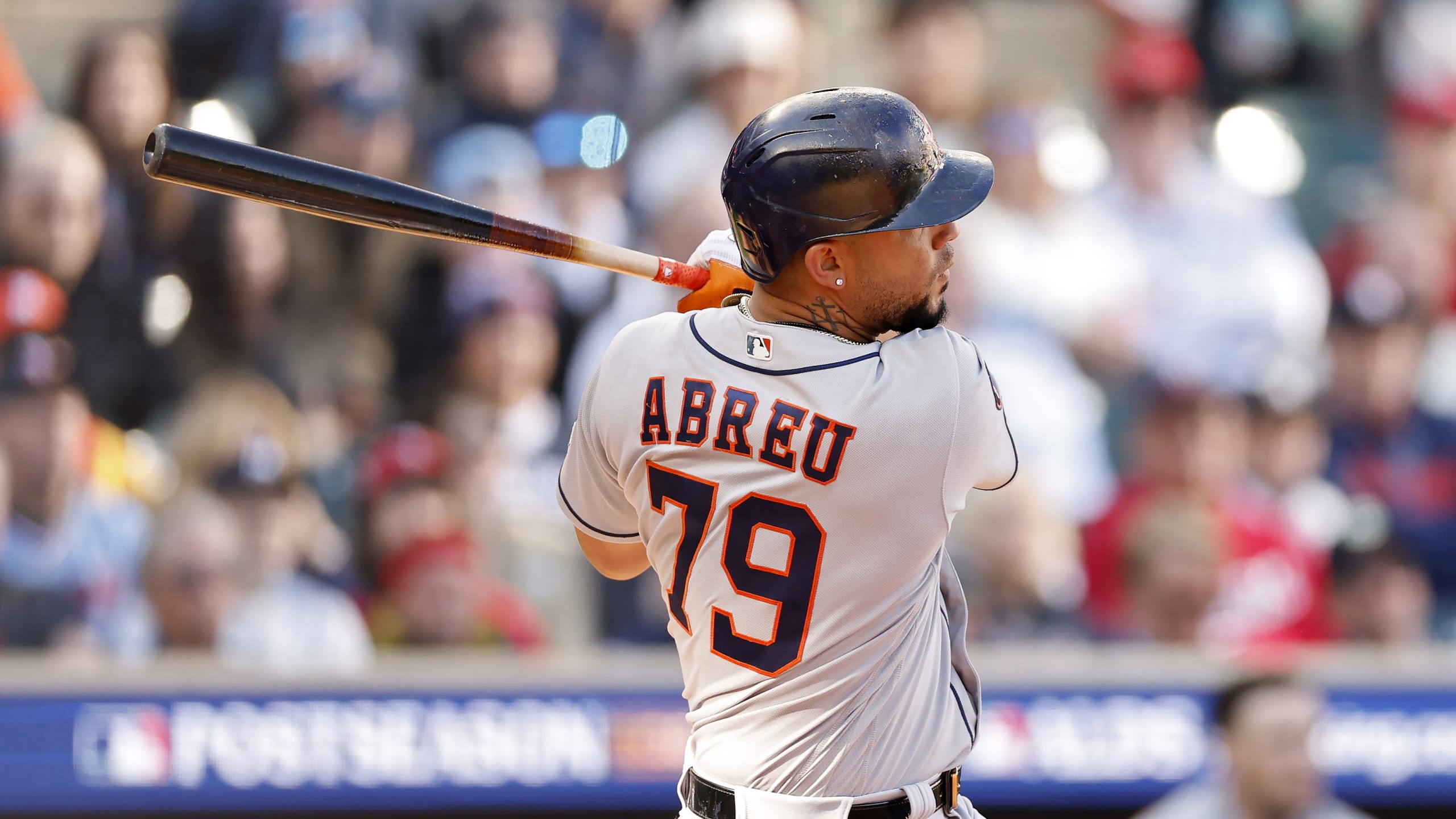 Astros' Jose Abreu returns to Chicago in midst of worst start of