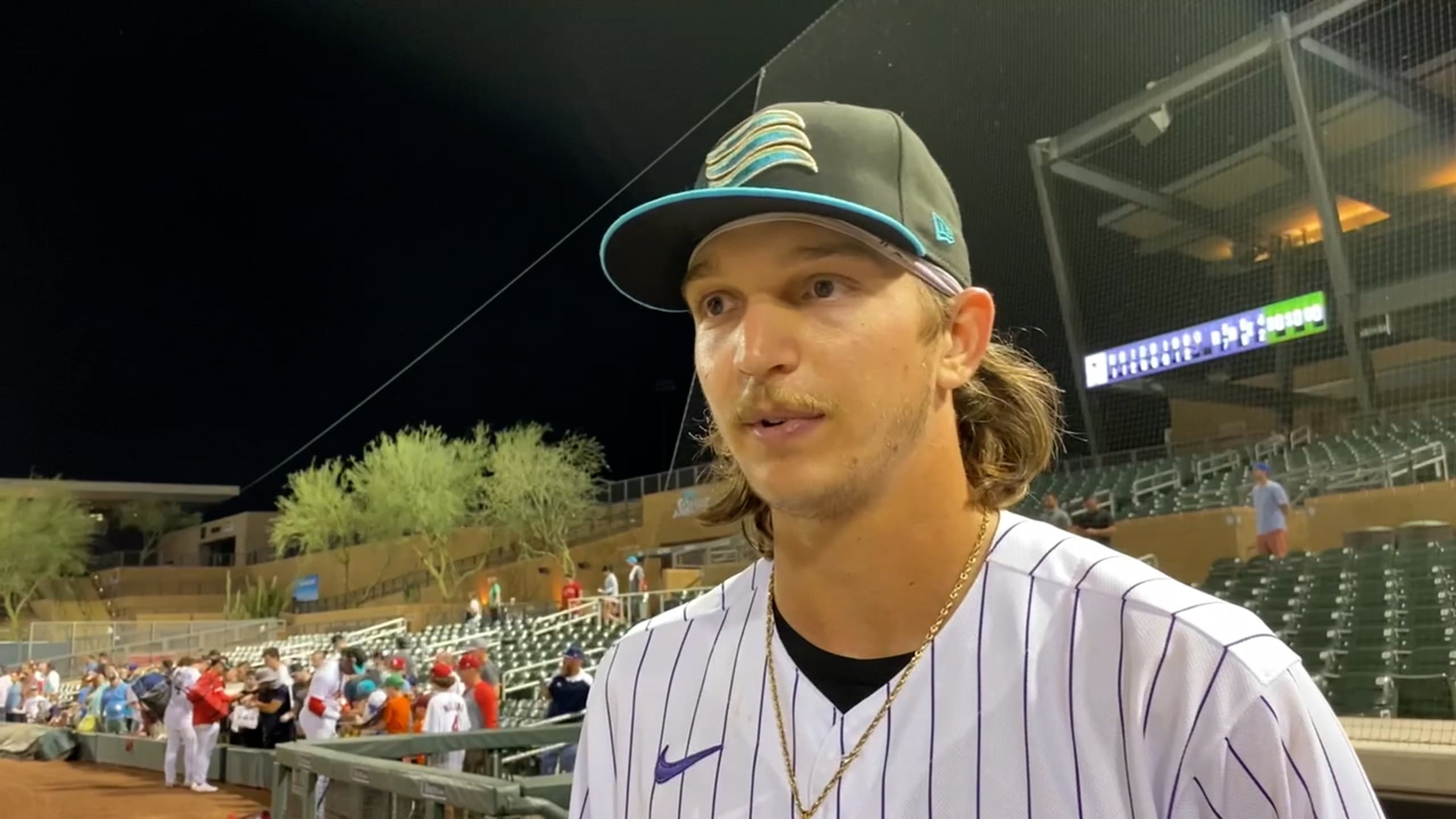 Zac Veen on stealing third base