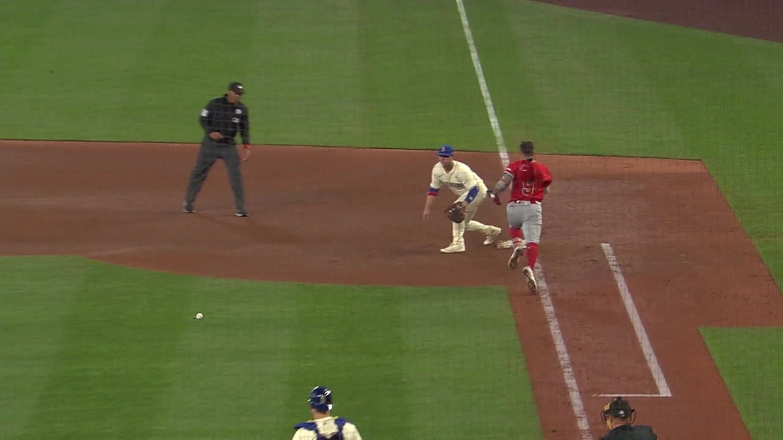 Josh Rojas' barehanded stop and throw to first | 06/02/2024 | Seattle ...