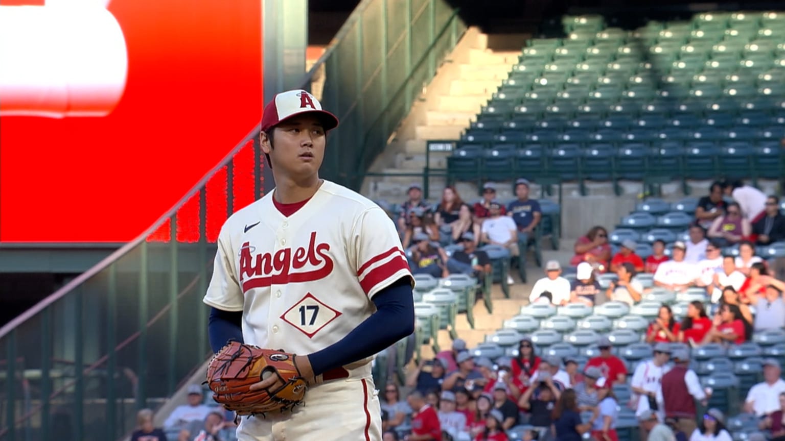 Shohei Ohtani amazes Major League Baseball with his impeccable