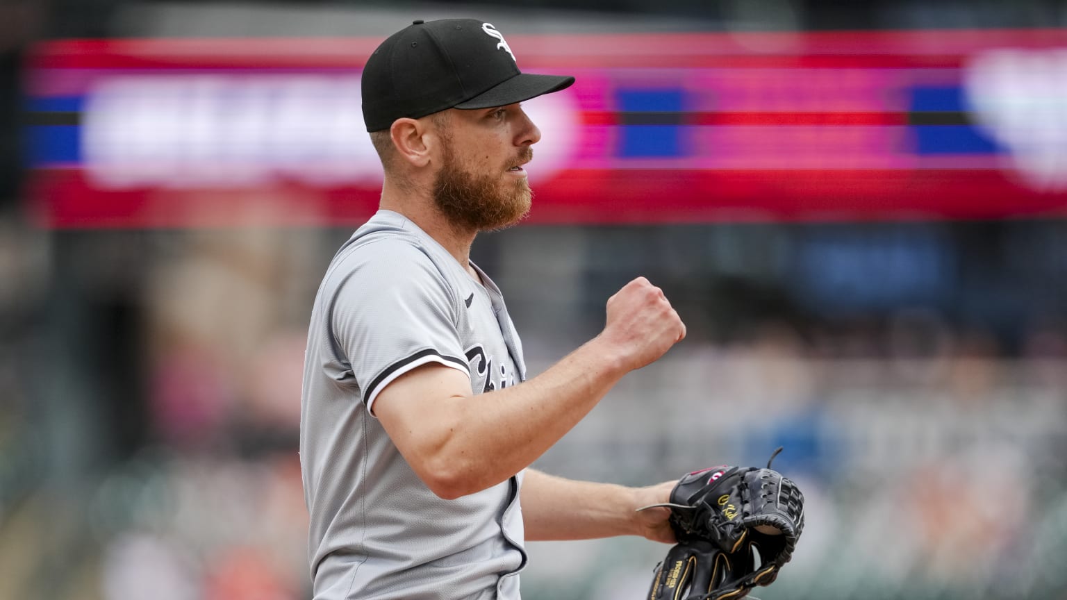 Chad Kuhl strikes out seven in relief outing