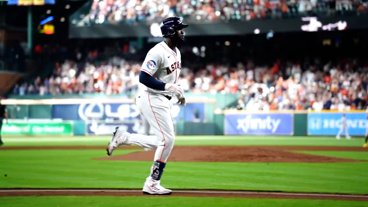 Yordan Alvarez goes deep vs. A's ' Creator Cuts | 05/20/2023 | Houston ...