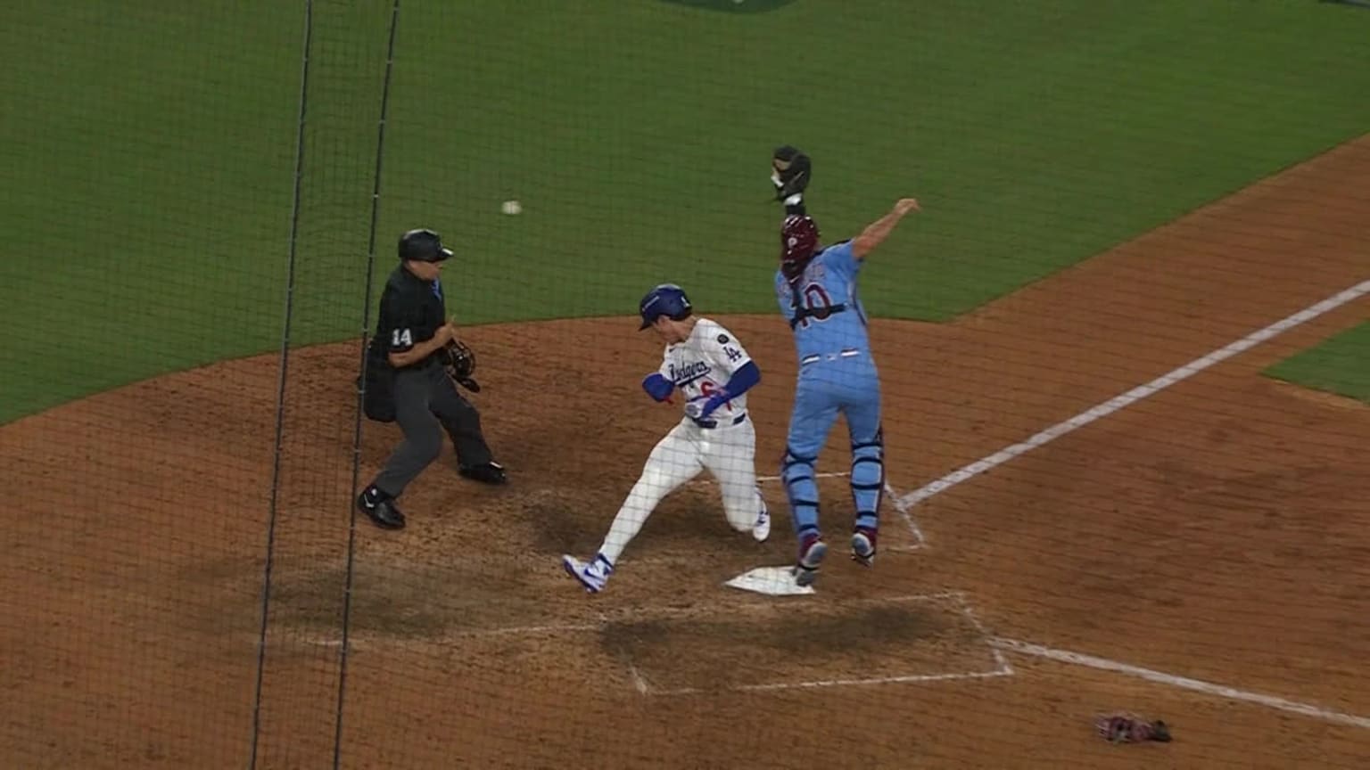 Dodgers load the bases in the 11th to walk it off | 10/09/2025 | MLB.com