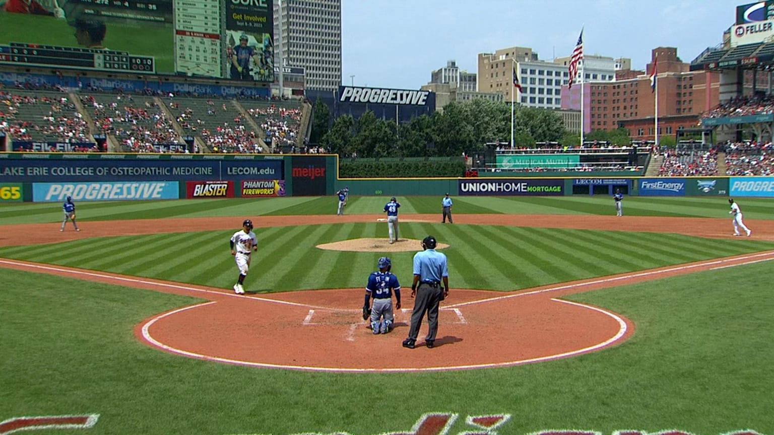 Steven Kwan's RBI walk gives the Guardians a 4-0 lead | 07/26/2023 ...