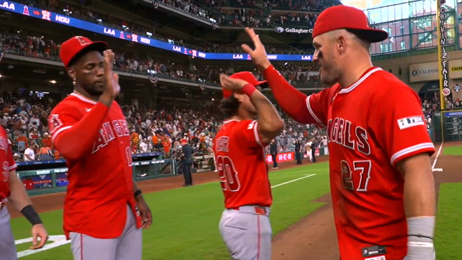 Jordan Romano seals the opening day win for the Angels