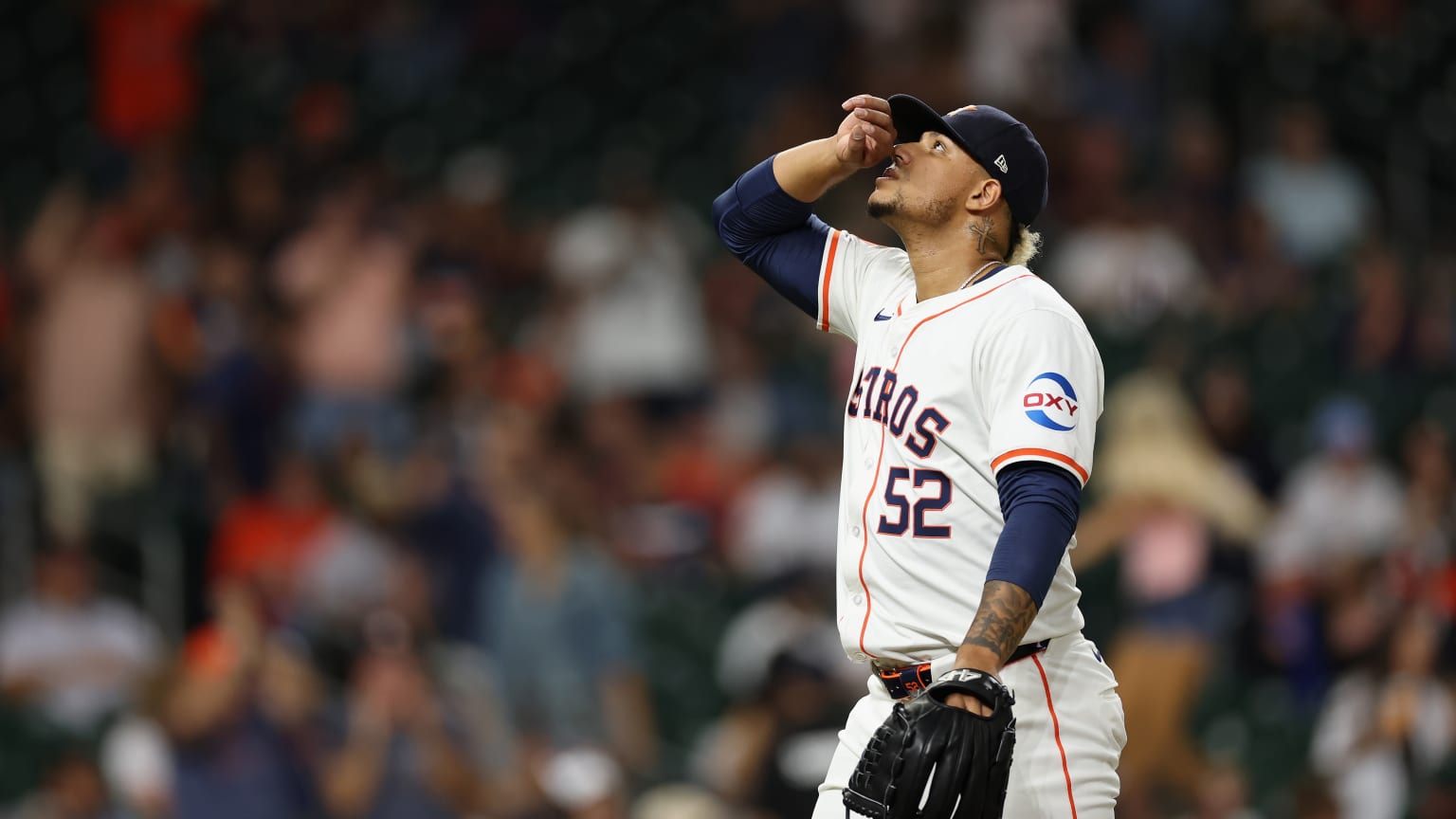 Bryan Abreu poncha cinco
