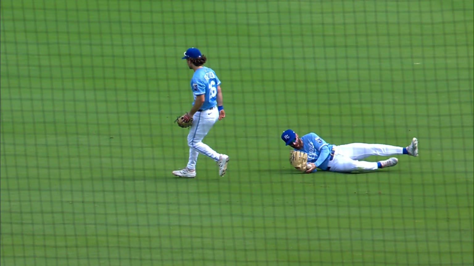 John Rave's sweet sliding catch | 09/21/2025 | Kansas City Royals