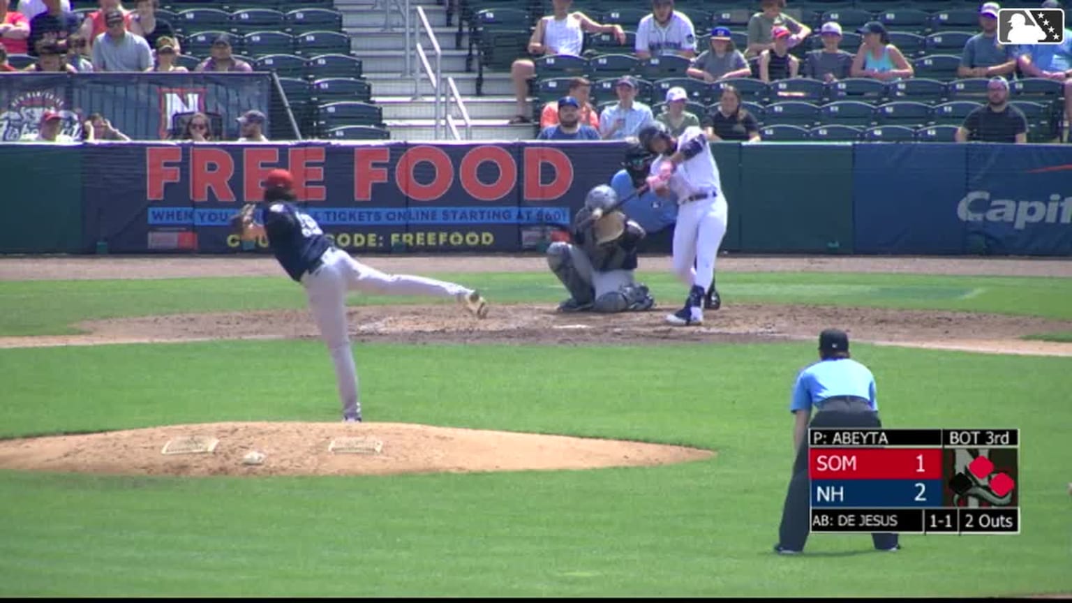 Alex De Jesus' 3rd homer of the season 05/26/2024 Toronto Blue Jays