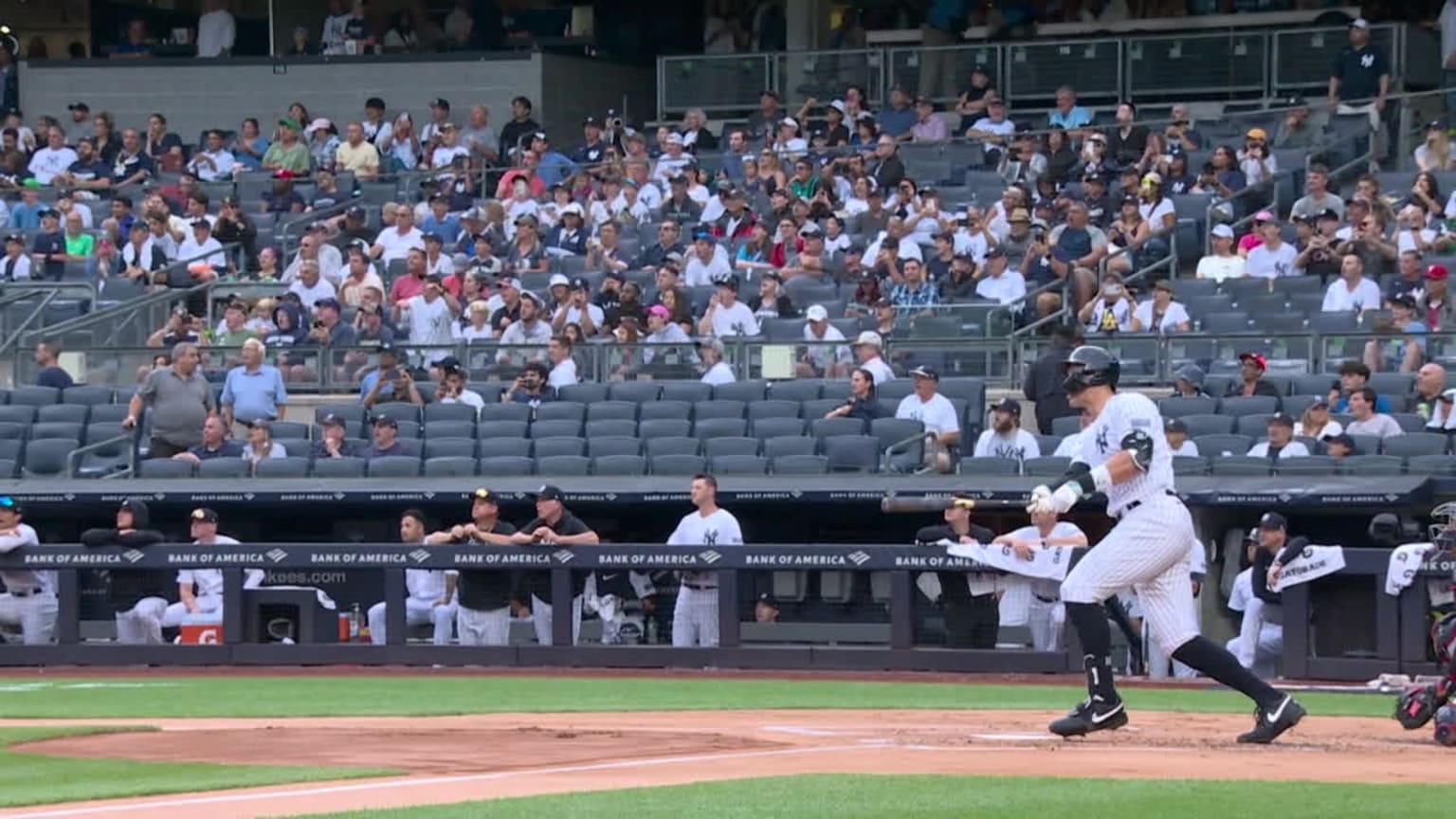 Aaron Judge's solo homer (28) 08/24/2023 New York Yankees