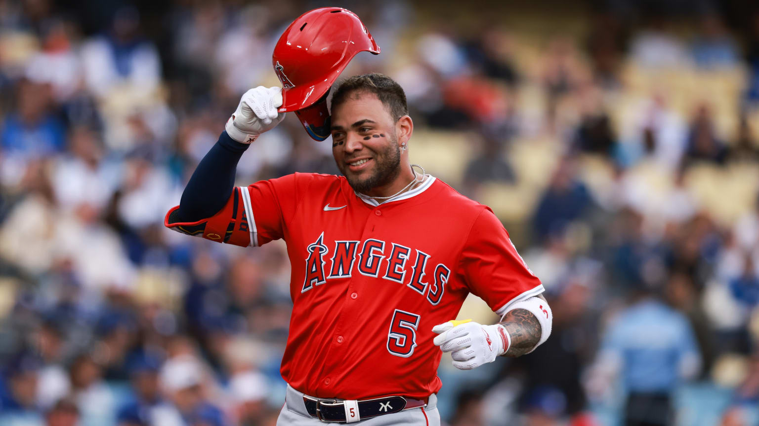 Yoán Moncada #39 s two run home run (3) 05/16/2025 Los Angeles Angels