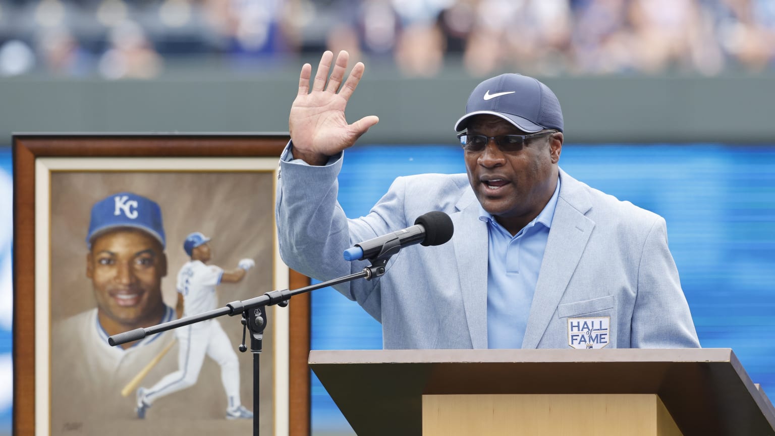 Bo Jackson is inducted into the Royals Hall of Fame 06/29/2024