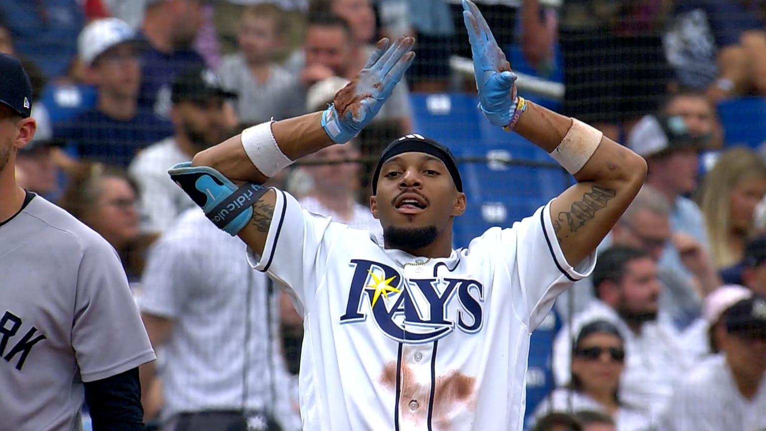 Chandler Simpson's triple | 04/12/2026 | Tampa Bay Rays