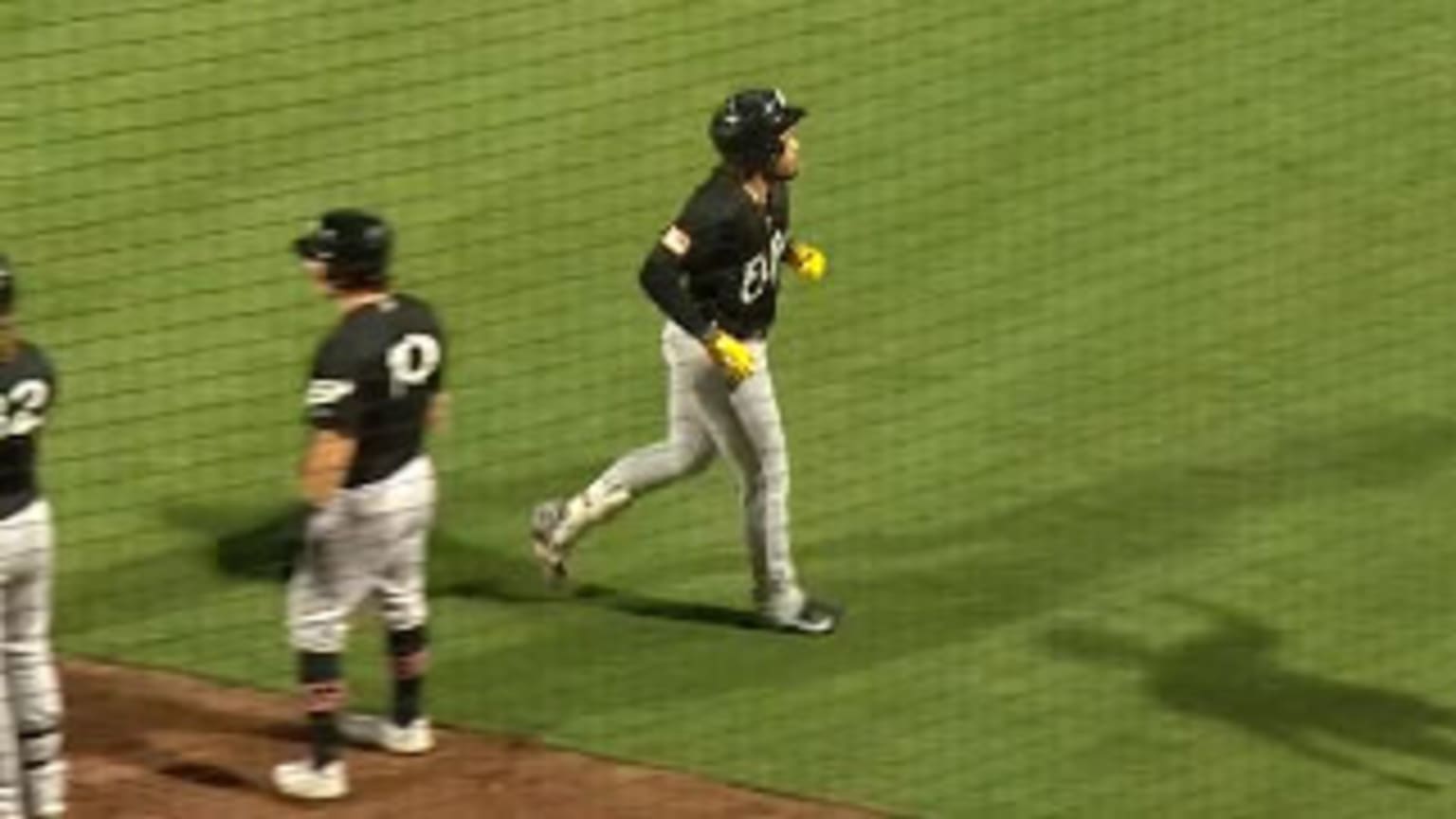 Luis Campusano wallops threerun homer for El Paso 08/25/2022 San