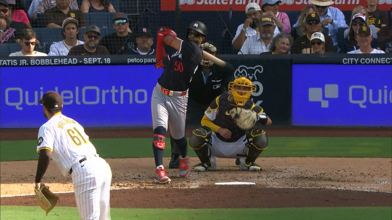 Willi Castro's RBI double | 08/21/2024 | Minnesota Twins