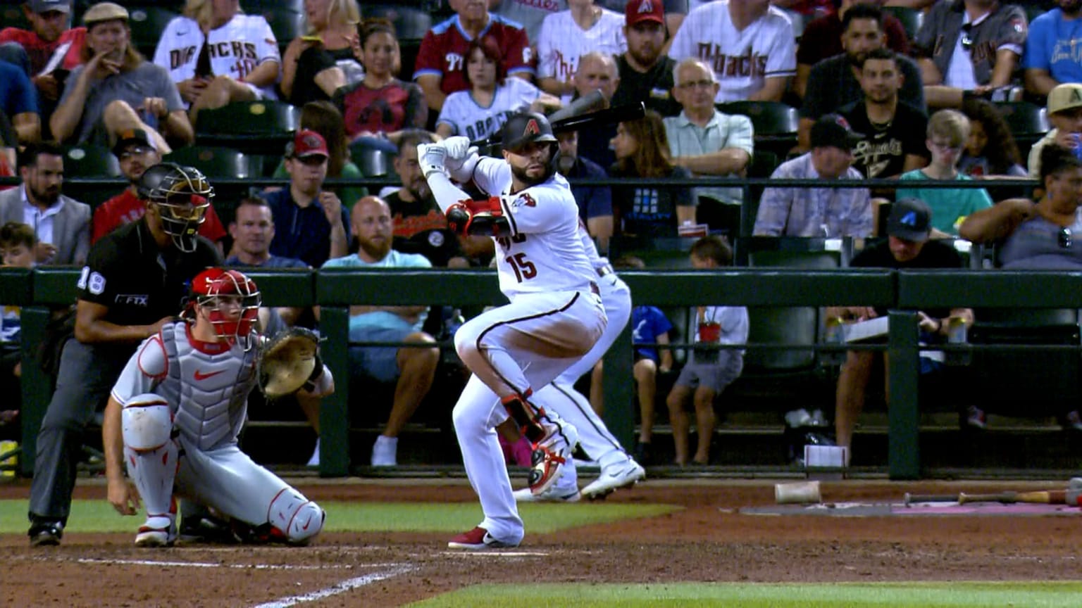 Emmanuel Rivera smacks an RBI double to right center 08/29/2022