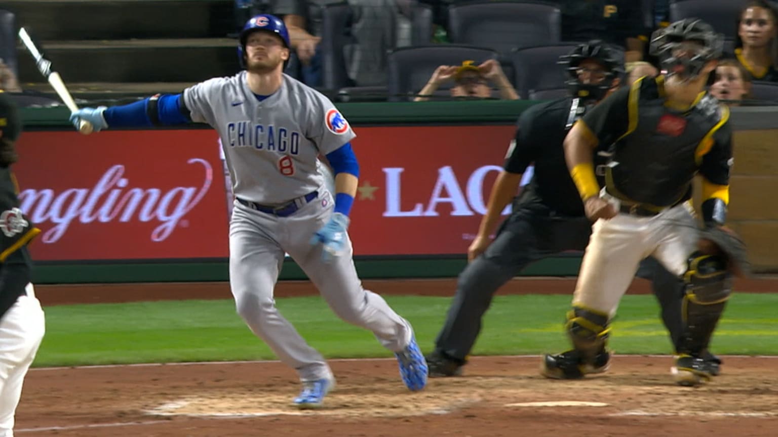 Ian Happ singles to right to take the lead | 08/24/2023 | Chicago Cubs