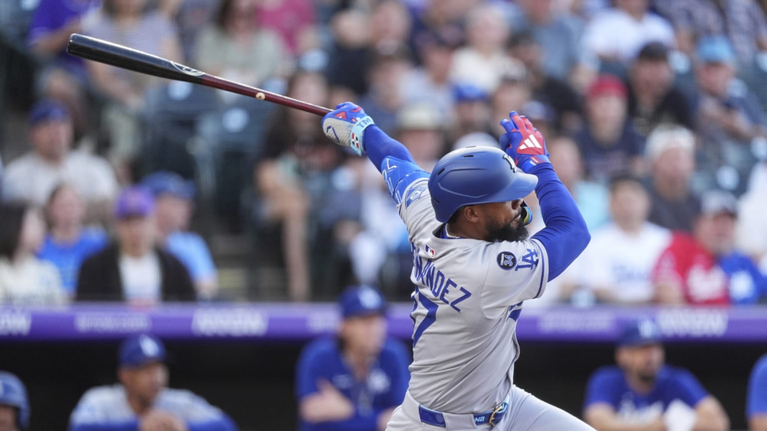 Teoscar Hernández's RBI double | 08/19/2025 | Los Angeles