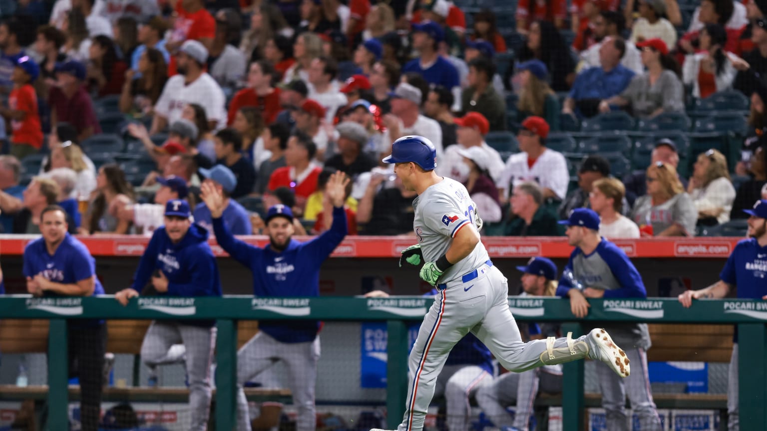 Nathaniel Lowe's solo homer (15) 09/28/2024 Texas Rangers