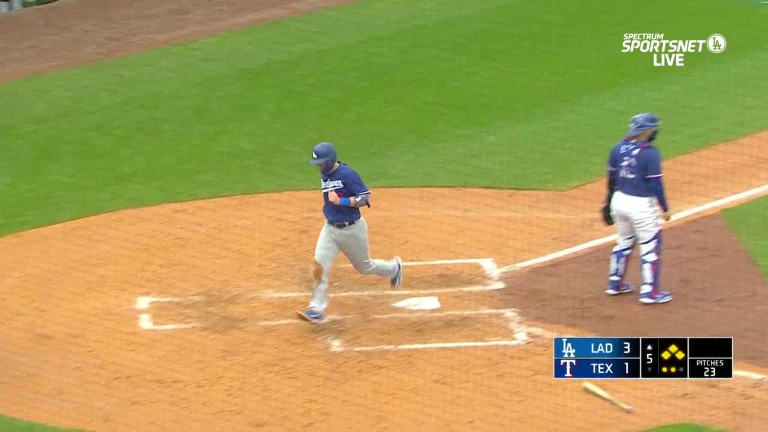 James Outman's RBI sac fly extends Dodgers' lead | 03/01/2023 | MLB.com