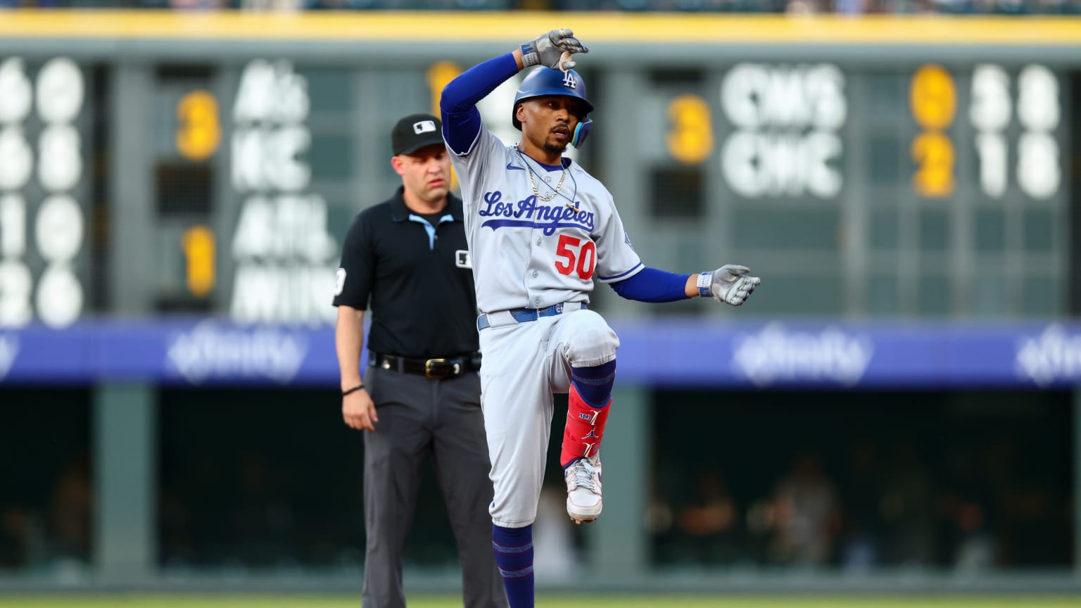 Mookie Betts' RBI double | 08/17/2026 | Los Angeles Dodgers