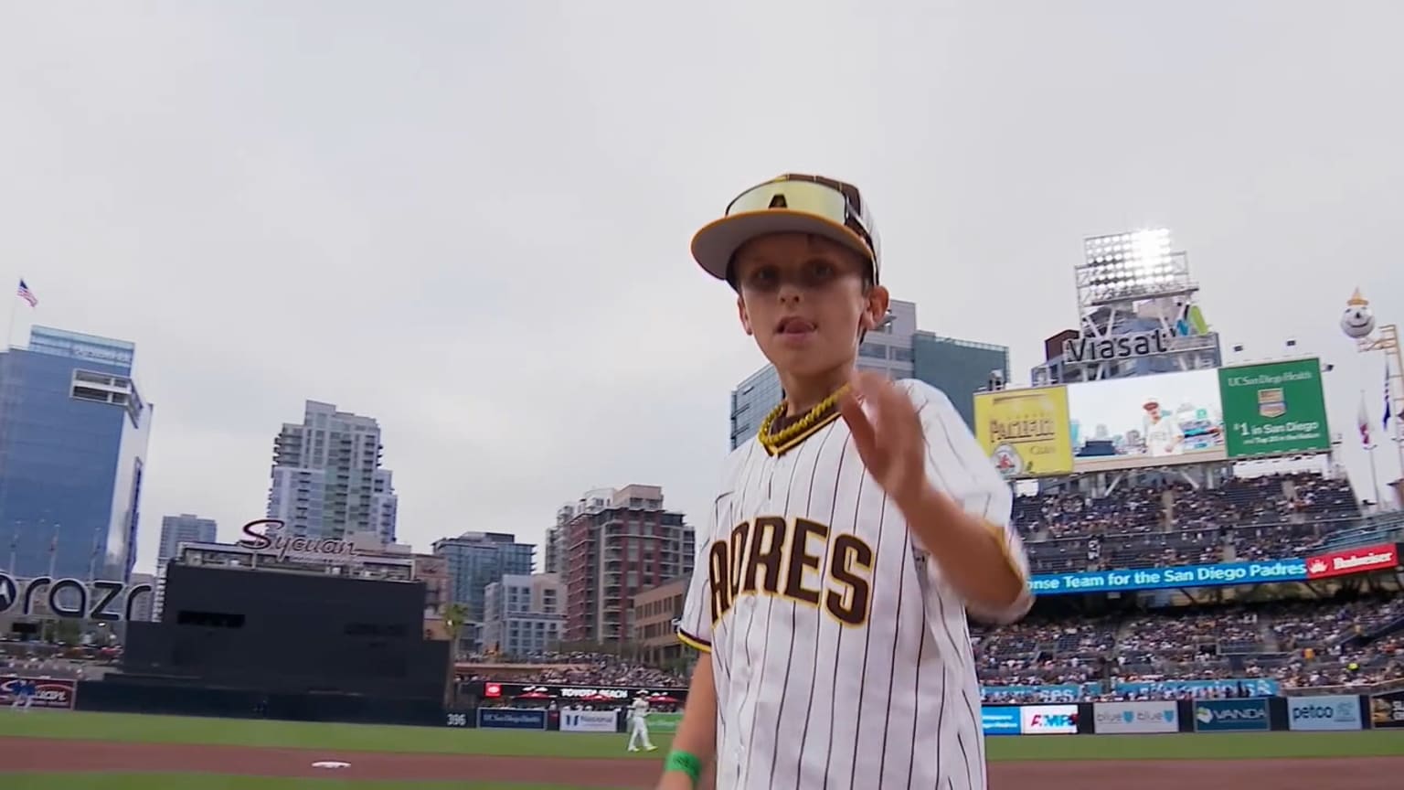 6/10/25 Game Ball Delivery | 06/10/2025 | MLB.com