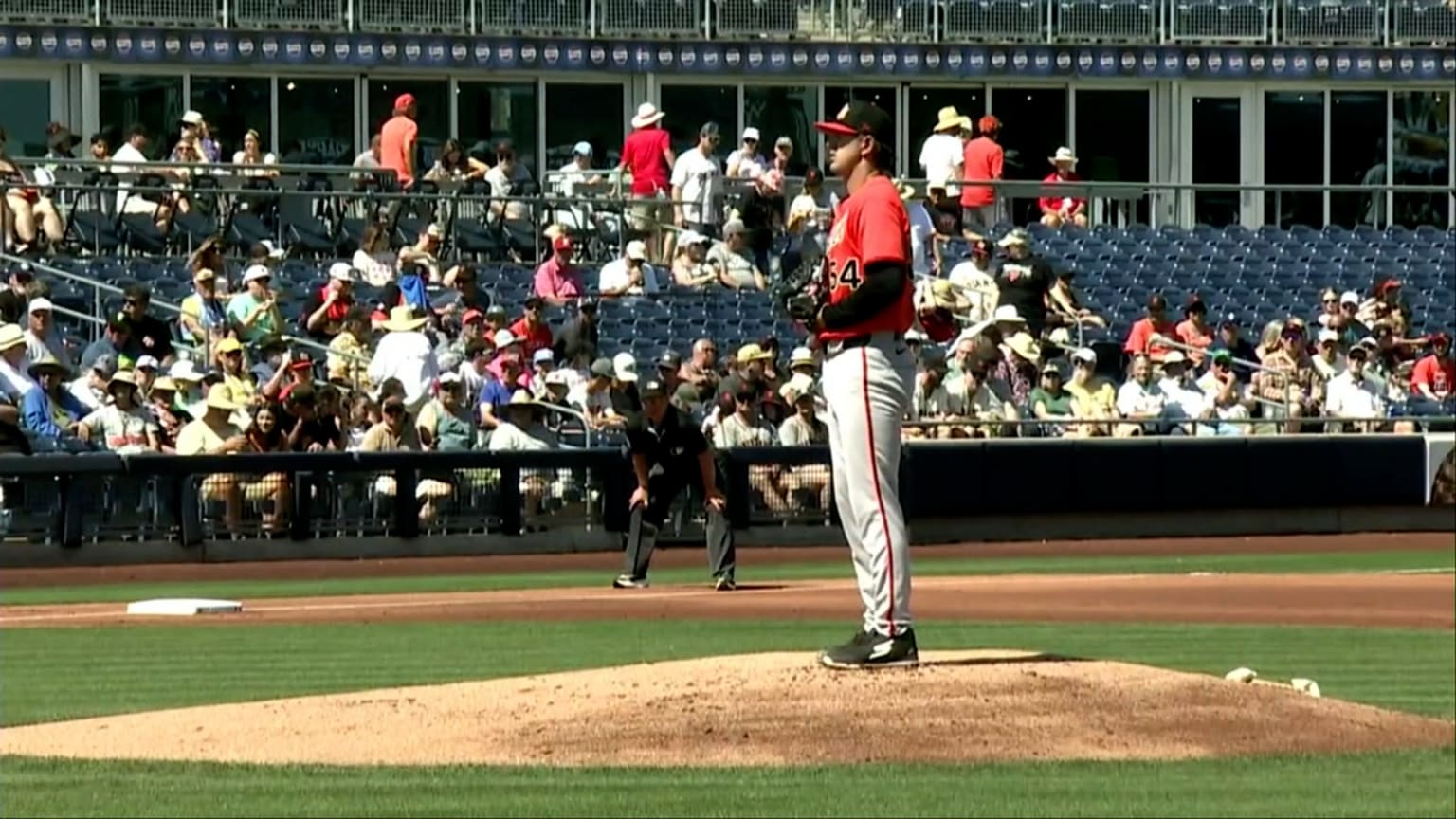 メジャーリーグGIANTS 野球　ラグ Landen Roupp shines in Giants' win over Dodgers | 04/21/2026 | San