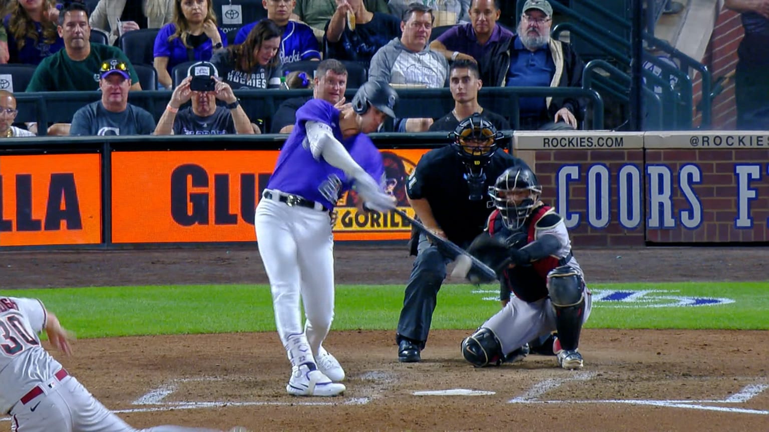 Nolan Jones rips a go-ahead RBI single in the 8th | 08/14/2023 | MLB.com