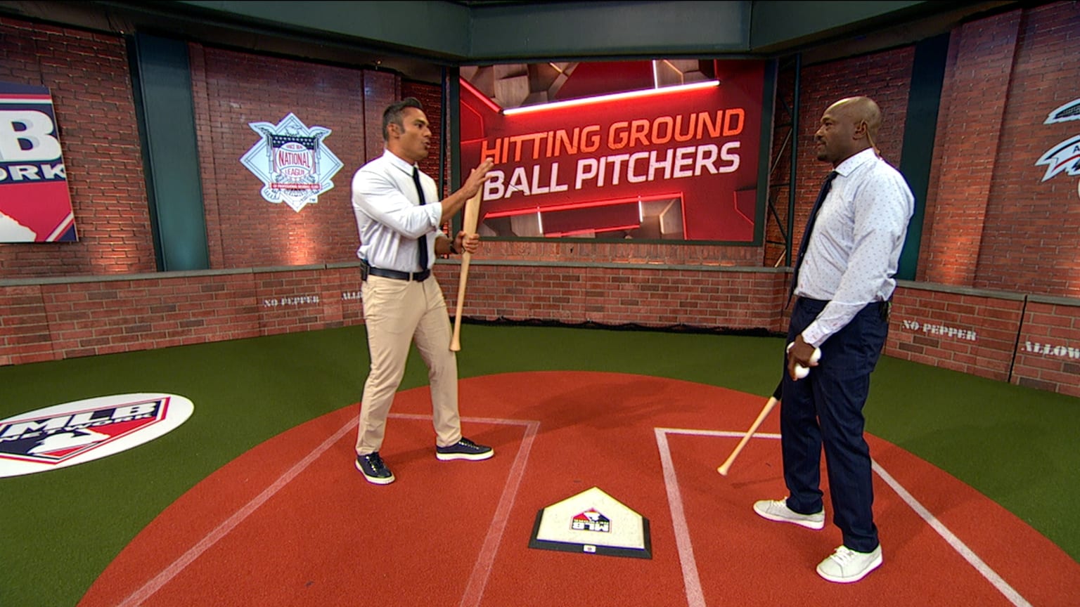 Hitting ground ball pitchers 09/20/2023