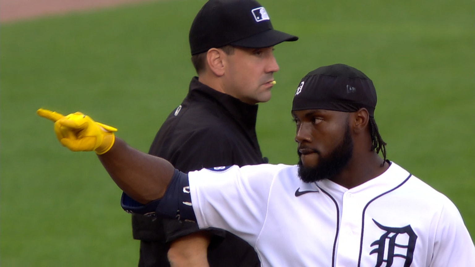 Akil Baddoo hustles for a two-out triple | 09/17/2022 | Detroit Tigers