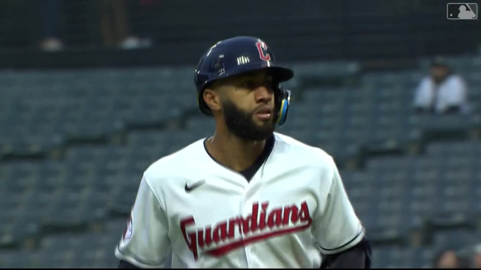 Rosario drives a ball the other way for a sac fly RBI | 04/25/2023