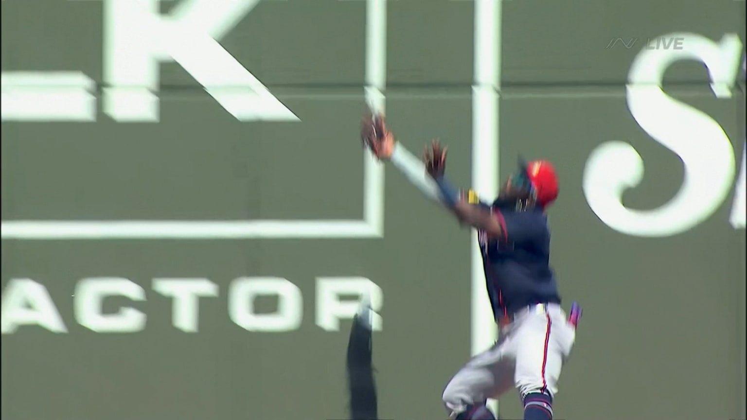 Michael Harris II's terrific running catch | 03/21/2026 | MLB.com