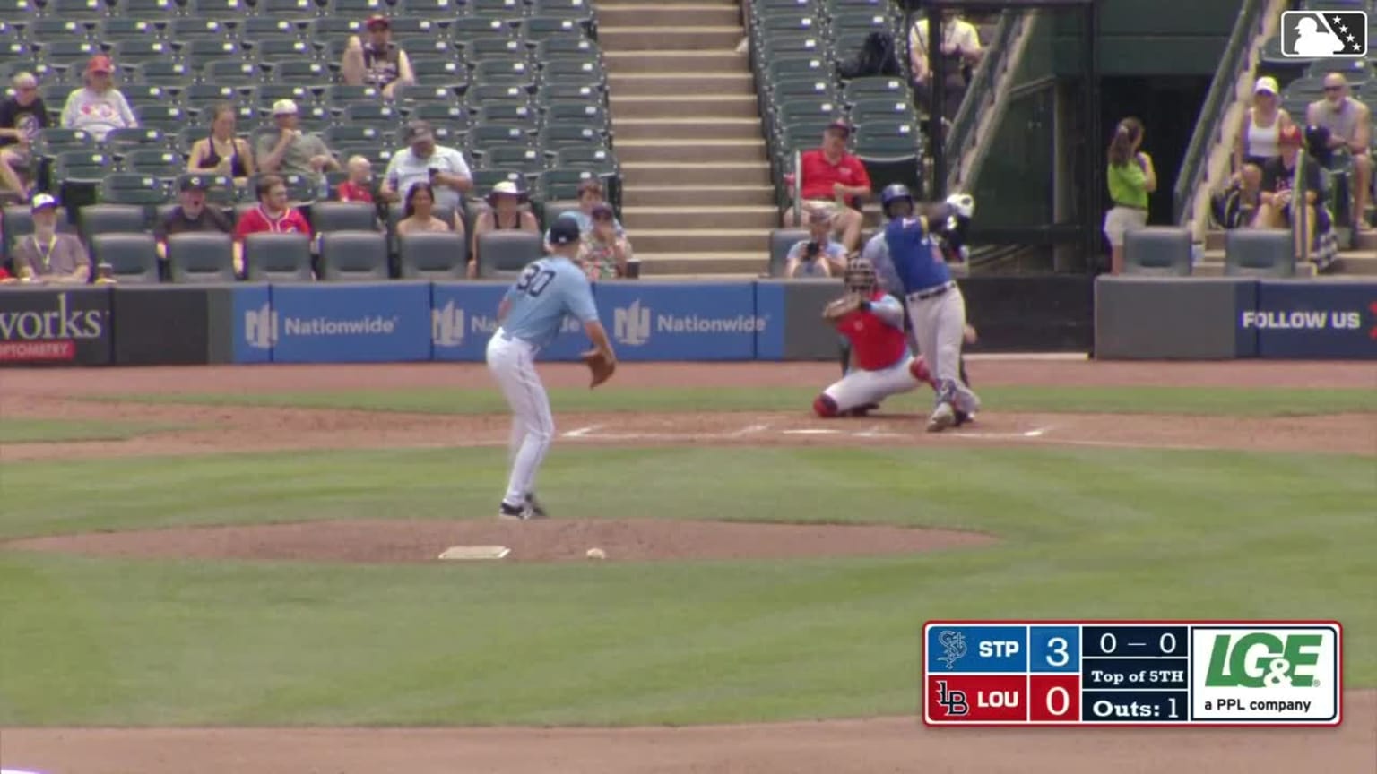 Yunior Severino crushes a homer 06/16/2024