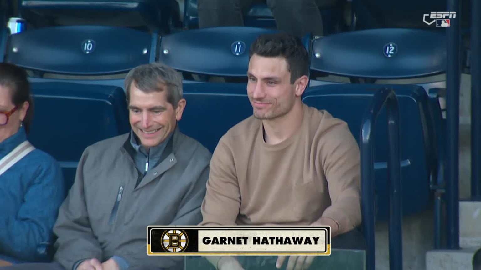 NHL winger Garnet Hathaway snares foul ball at Red Sox game