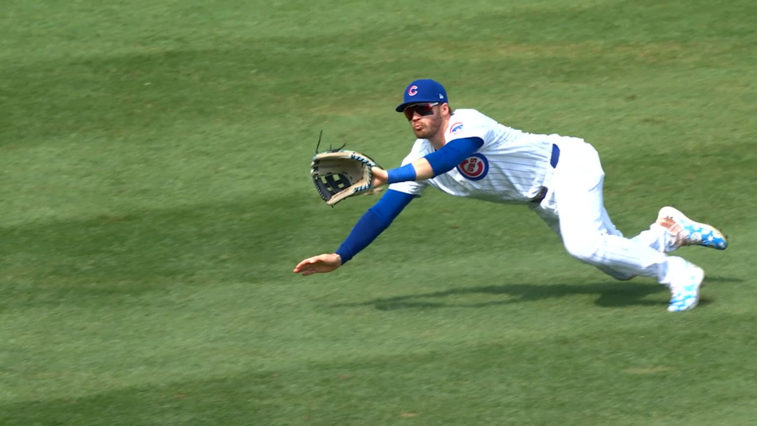 Ian Happ's diving catch | 09/08/2024 | Chicago Cubs