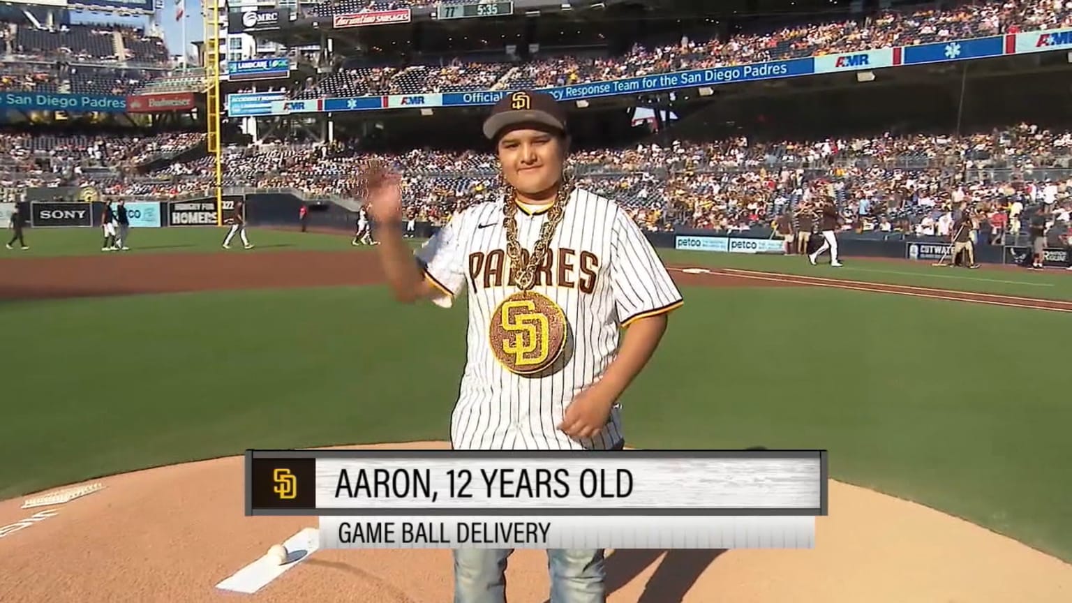 7/29/23 Game Ball Delivery 07/29/2023 San Diego Padres