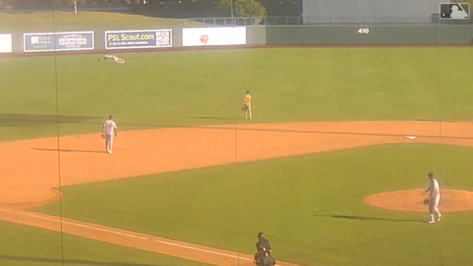 Vance Honeycutt's impressive diving snag in center | 10/08/2026 | MLB.com