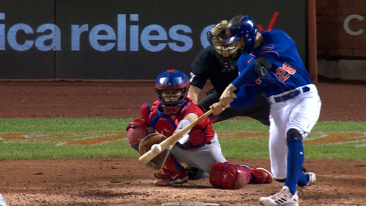 Tim Locastro knocks an RBI single to left field | 09/30/2023 | New York ...
